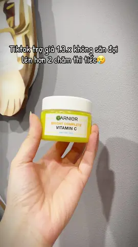 Hũ kem dưỡng chân ái của tui #kemduongda #garnier #skincare #xuhuongtiktok #fyp 