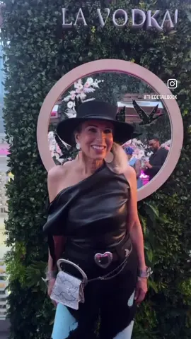 Had a lovely evening @The Curio Experience Fashion Night Out to see all of my fashion friends and some wonderful new designers also did a quick interview with @thedetailbook #fashiontok #chicagofashion #fashionista #chicagotiktok #model #dresstoimpress #fashioninspo #fashionmodel #designervintage 