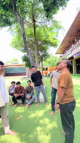 pare jahat! but, i love u so much guys☹️ #CapCut #brilliantenglishcourse #kampunginggris #pare #parejahat #brilliantenglishcourseofficial 