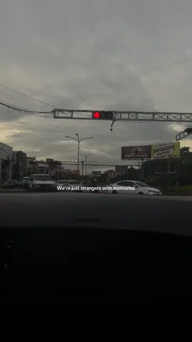 ဒီနေ့လဲအရင်နေ့တွေထပ် ပိုသတိရနေမိလို့... #fy #fyp #fypシ゚viral #fyppppppppppppppppppppppp #foryou #foryoupage #relatable #feelings #tiktok #view #aboutyou #mandalay 