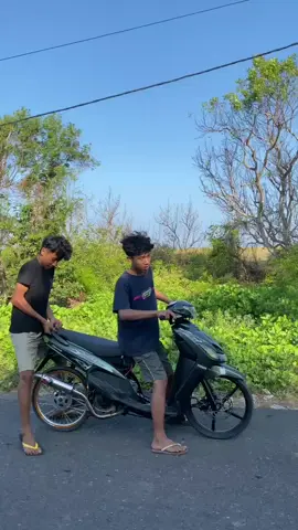 lengketin dulu bre#200cc #ldc #miosmile #miosporty #mio200cc #dulur #fyppppppppppppppppppppppp #lomboktiktok #miobali #miosemarang #fypシ゚ 