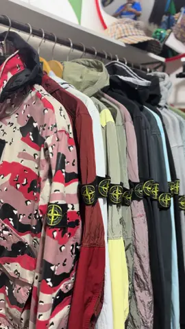 Size lengkap mulai dari 12, 14, S, M, L, Xl, XXL, langsung saja cek ig : peerbois_clobbers #stoneisland #cpcompany #adidas #fredperry #prettygreen #casual #casualoutfits #fyp 