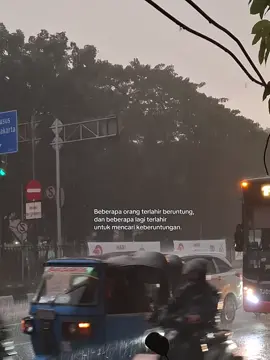 #CapCut  #queserasera  #rain  #semangatberjuang 🫂