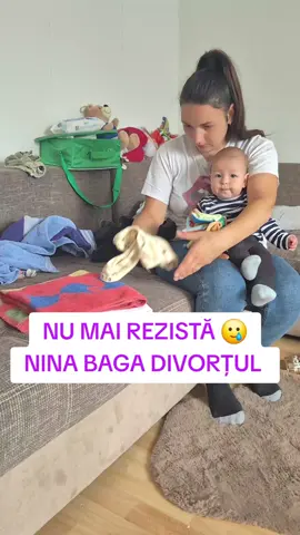 Nina nu mai rezista și vrea sa divorțam,  bineînțeles acesta e un pamflet 😂@Ninna Lorena #4you #fyp #viral #glume😂 #cameraascunsa #viatadecuplu 