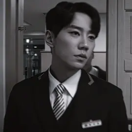 he’s so tuff boi           #fyp #foryou #foryoupage #trending #blowthisup #leejunyoung #bravecitizen #hansugang  cc 89blonde scp xkactorsscps