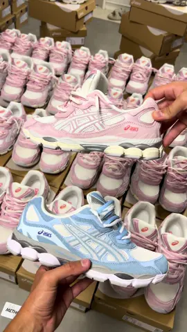 Poulet Rose 🌸 ou Poulet Bleu ? 🥶 #asics #nike #shopee #sneakers #pourtoii 
