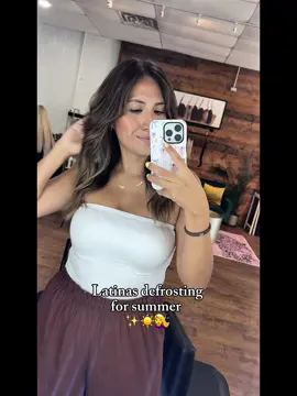 My favorite time of the year is every time I get my hair done✨🤭 Thanks to @Kaleigh Wilt 🤍 #latina #latinamom #leobaby #latinasdefrostingchicago #dallasmoms #dallastx #hairtok #balayage 