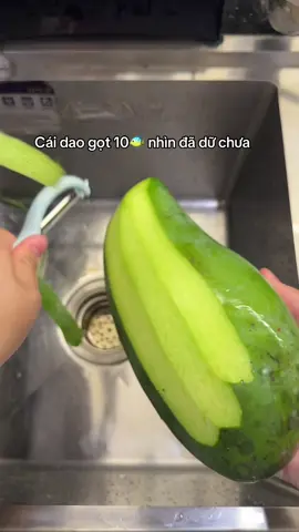 Đỉnh kaooo nhân loại ạ, gọt quả xoài 30s #dungcugothoaqua #daogothoaqua #tiktokviral #xuhuong 