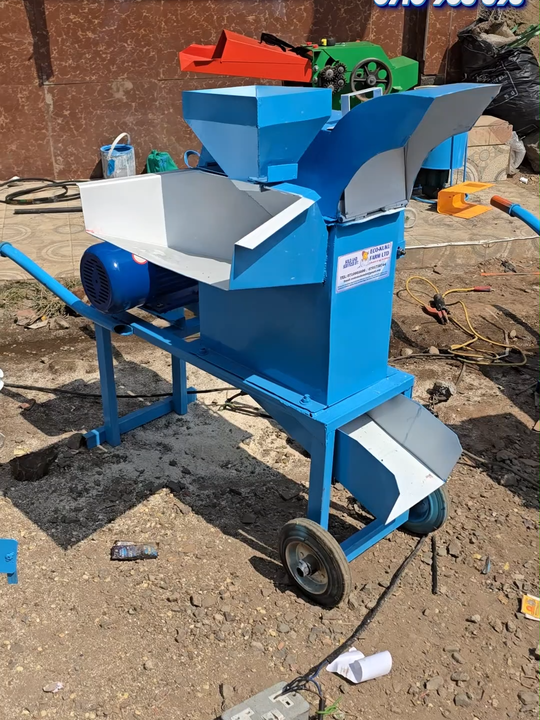 This animal feed chopper is used to make animal feeds from raw materials, therefore reducing the; 1- amount of money farmers spend on buying the feeds, 2- the labour used to chop the feeds by hand, 3-the time used to prepare the feeds manually. it is available here at Eco Kuku farm Ltd in 2 versions, 1 with a petrol engine and another with electric motor. contact us on 0710 905 696 to order or enquire more about this piece of farm machinery. you can also visit our office located along Outer-ring road, Kariobangi near Kiamaiko Stage. directions in the pinned posts above. 0710 905 696 is our phone number. #farmequipment #poultryfarming #animalfeed #mkulima #kilimo #kenyantiktok🇰🇪 #kikuyutiktok #fyp #tiktok