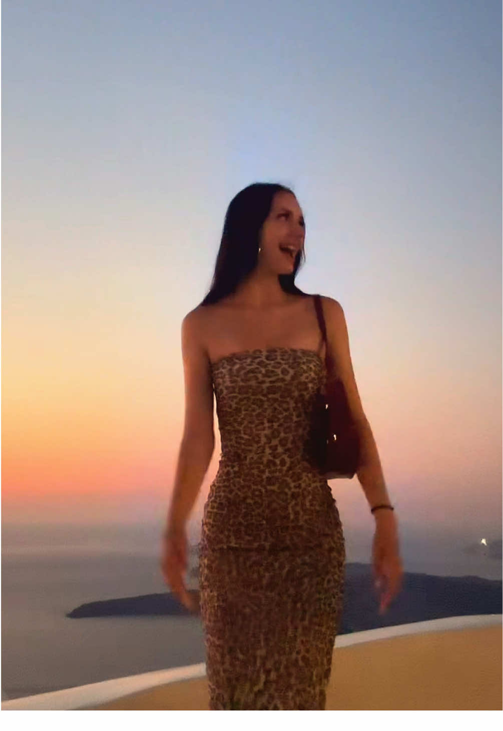 santorin☀️ #fy #sunset #outfitcheck #ootdinspo #greece 