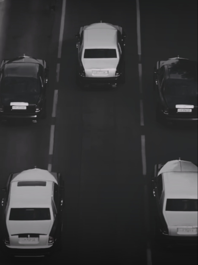 #rollsroyce #rolls #rollsroycecullinan #rollsroyceghost #gclass #mercedes #g63  #brabus #gwagon #luxis   #mafia   #russia  #uzb  #cartype #hypercars #carlover #creatorsearchinsights #viralvideos #fpy #fpyシ 