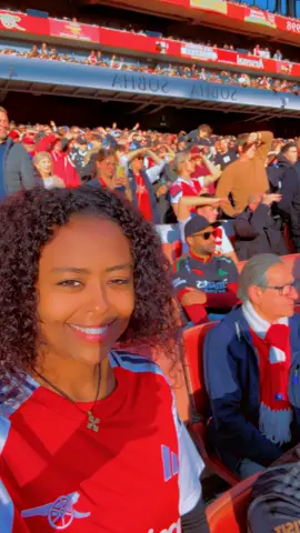 North London Forever ❤️@Meaza Dadi #PremierLeague #footballtiktok #arsenal #AFC #EmiratesStadium #COYG #NorthLondonForever                
