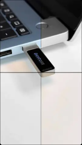 Stand out easily! This USB flash drive with a luminous LOGO brings an innovative experience to your daily storage needs. The metal body shows the high-end texture, and the customizable exclusive LOGO adds a unique personality. Whether it is a corporate gift to convey your thoughts or for personal daily use, it is a very stylish choice.#Customized #USBFlashDrive #Bestoss #BusinessTech #udisk 