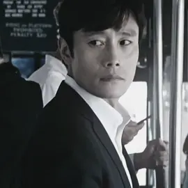 men with glasses >>> | #leebyunghun #asinglerider #leebyunghunedit #kangjaehoon #fyp #foryou #kdrama #edit #velocity | [scp; argendae], [cc; nfilms] | @ana @bel @naoкoni @iris @lea 