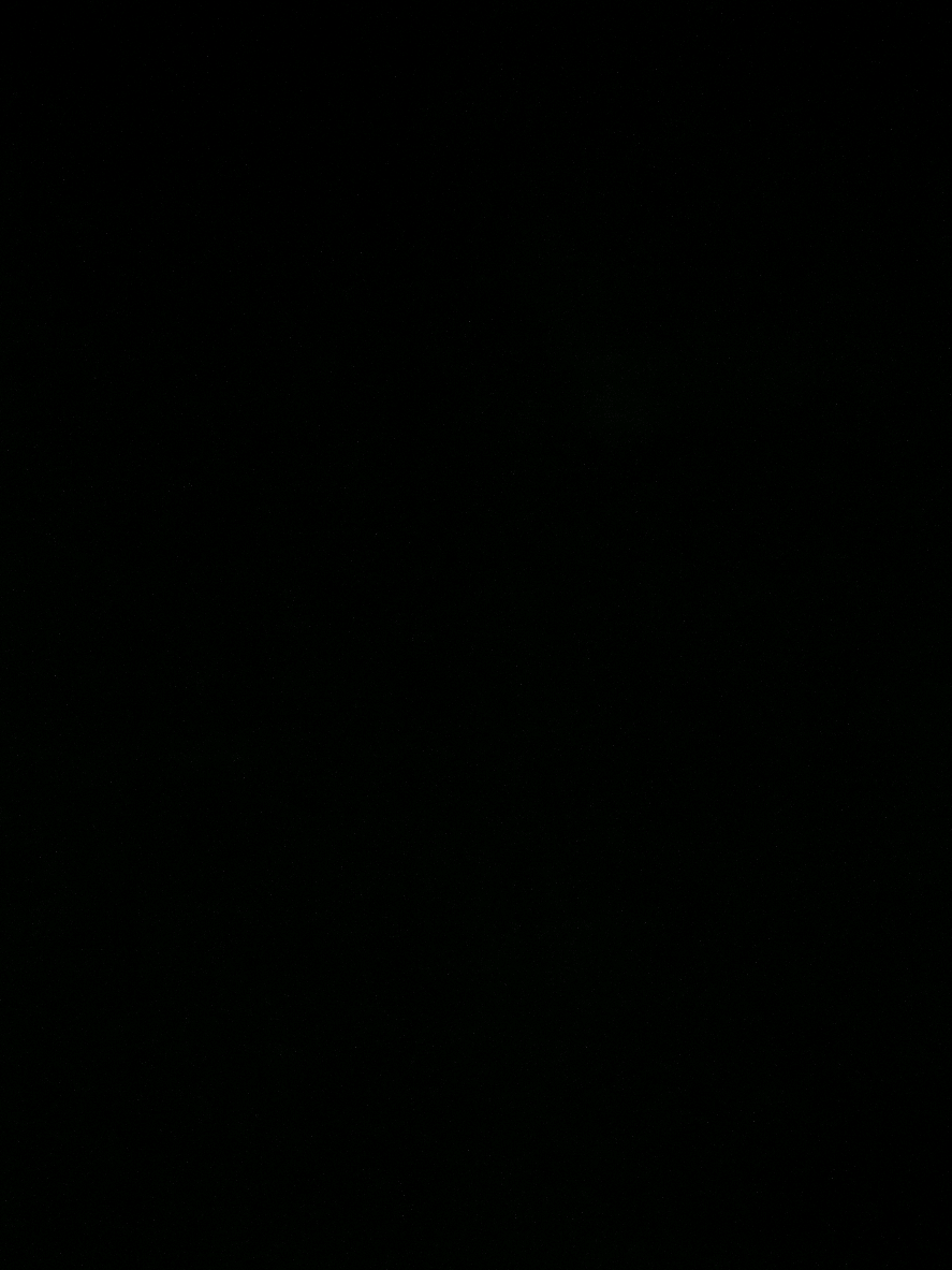 عَيْنَاهَا بُنٌّ يَمَنِيٌّ  وَالشَّعْرُ لَيَالٍ نَجْدِيَّةٌ  تَمْشِي كَغَزَالٍ لِيبِيٍّ  وَالخَدُّ وُرُودٌ شَامِيَّةٌ 🤎🦋