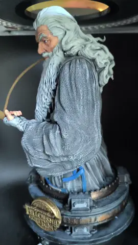 Gandalf le gris dans ses songes. #lotr #sda #leseigneurdesanneaux #gandalf #gandalflegris #impression3d  #paint #buste #figure 