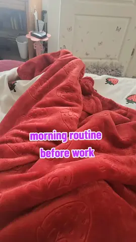 Happy Friday  #Vlog #morningroutine #friday #workinggirl #dailyvlog #dayinmylife 