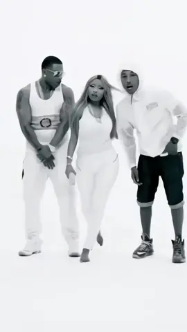 all these b!tches wanna like me🔥 @Nicki Minaj #queenofrap #getlikeme #foryoupage #number1 #trendingnow #barbz #fyp 