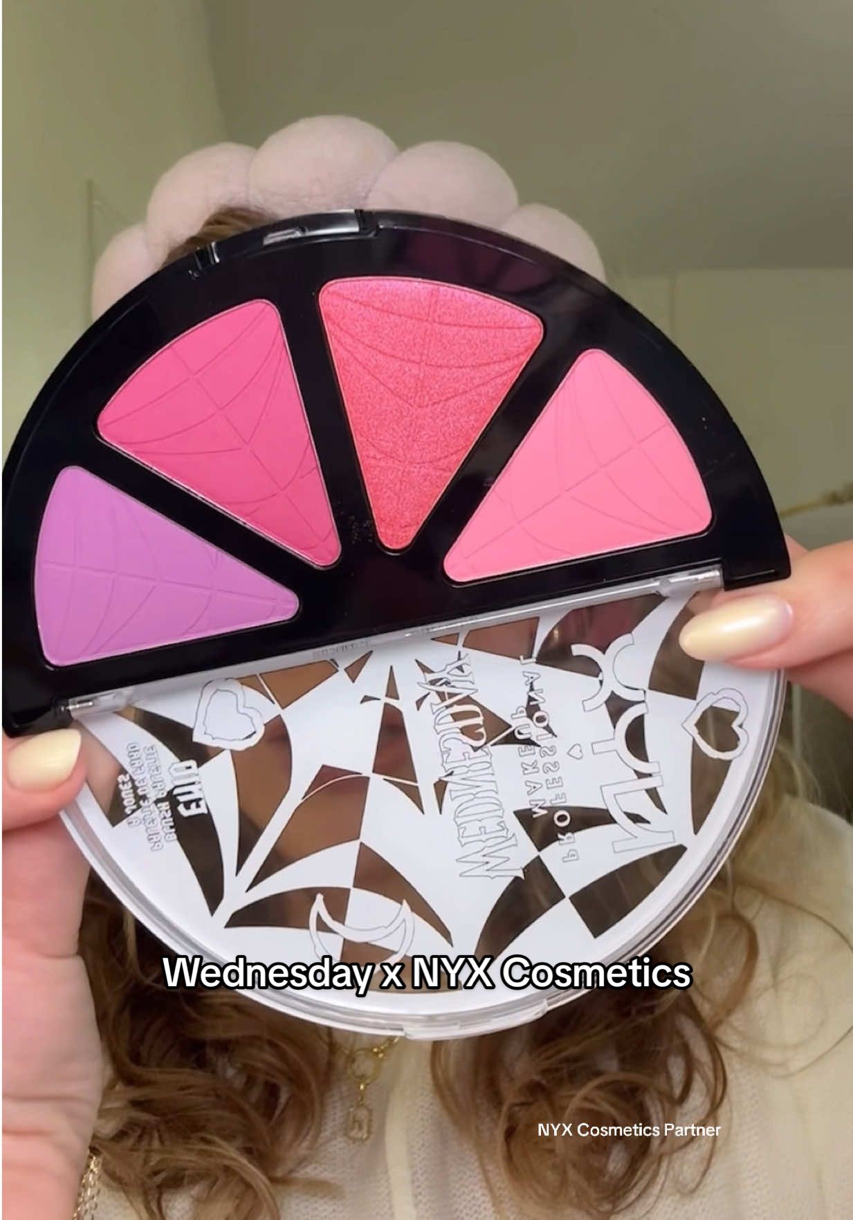 the new @NYX Professional Makeup x Wednesday collab is EVERYTHING 👏🏻 I am loving this blush palette, it’s so pigmented and the colors blend out so beautifully #nyxcosmeticspartner #nyxcosmetics #wednesdaynetflix #makeup #limitededition 