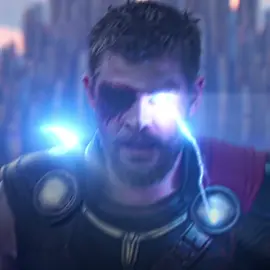 Wanda and thor🔥🔥#powerfulwitch #wandamaximoffedit #thorragnarok #thorodinson #thunder 