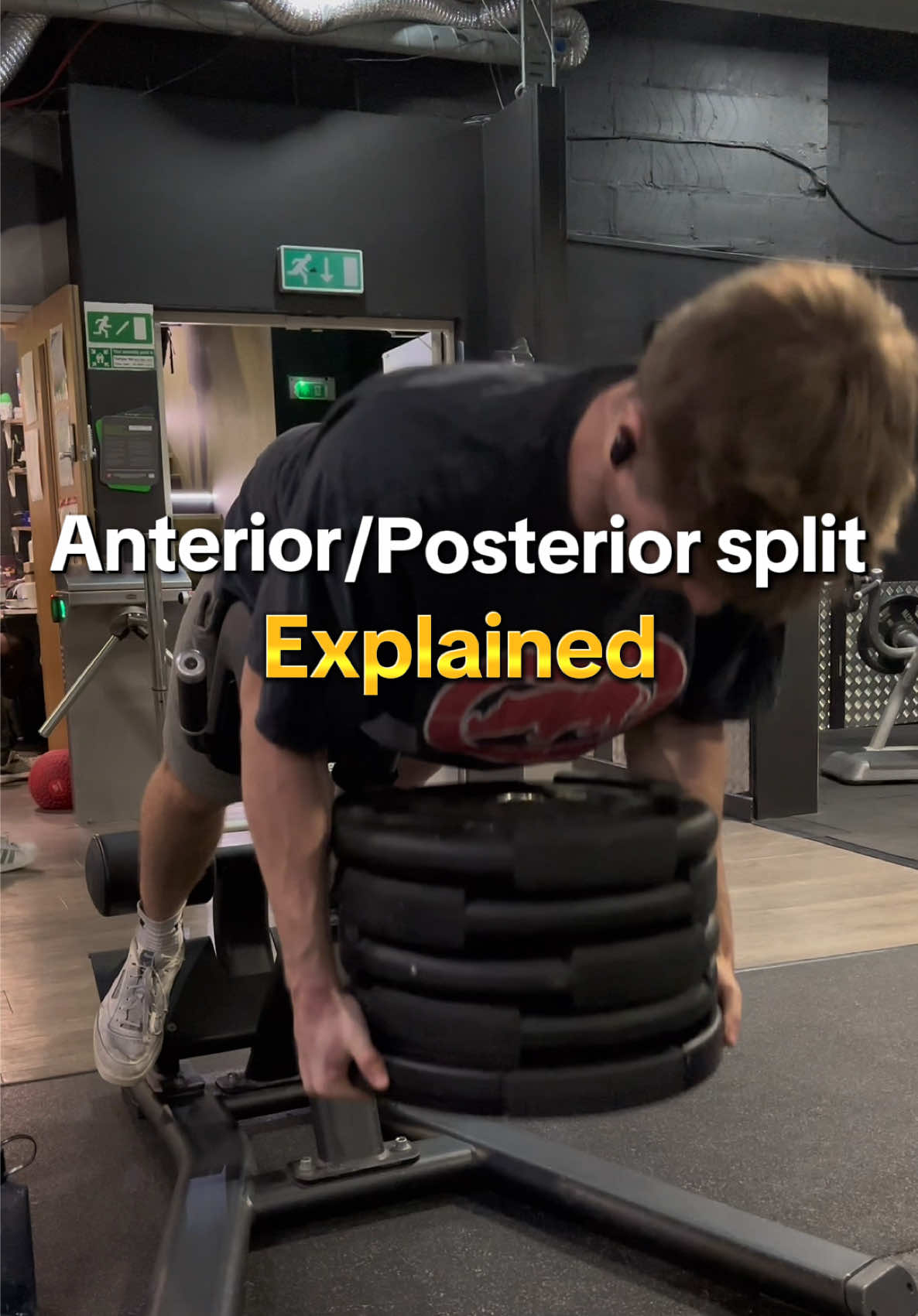 Anterior/Posterior day is a split similar to upper/lower, splitting your body into front and back. It allows yoi to prioritise upper body over legs (or vice versa), and the 2 days are more similar in length/volume compared to upper/lower. #gymtips #gymbeginners #gymadvice #GymTok  