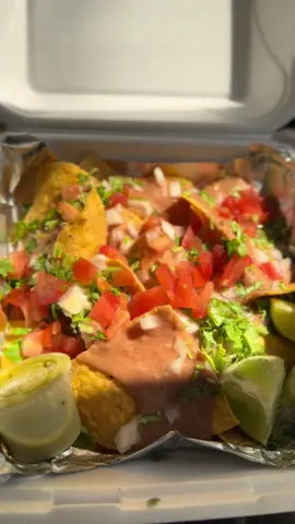⚡️VeggieNachos⚡️ When You’re On Lunch & Didn’t Make It At Home, This Is An Easy Way To Get Some Tasty Vitamins & Nutrients While Staying Optimally Healthy At The Same Time. All The Recipes I Give You Don’t Compromise Taste For Health, Try This & Let Me Know What You Think 💯 #Health #Wealth #Energy #Food #Love #God #Nutrition #Fruits #Vegetables #Life 