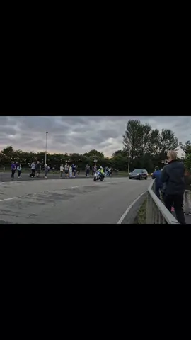Donald Trump just casually rolling through Ayr on the way to Turnberry 👀🇺🇸 #TrumpInScotland #Turnberry #Ayrshire #TrumpMotorcade #Trump2025 #ScotlandSightings #PresidentialVibes #TikTokNews #UnexpectedAyrVisit #ScotlandTikTok