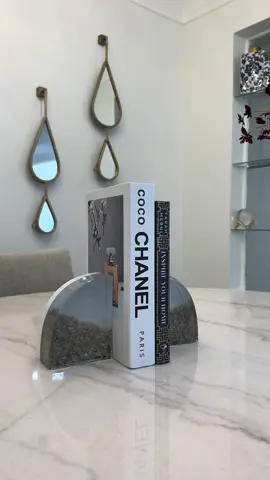 Watch as i make resin bookends! 📖🤍 •Resin from @Teexpert_Official • #fyp #resin #resinart #resinpour #resinartist #art #artistsoftiktok #viral 