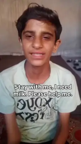 Drink water and salt! Because of the famine! To replace the sodium deficiency! There is no bread, I am hungry! please help 🙏 link in bio to donate and save lives in Gaza #salam #usatiktok #gaza #viral #donate #support 