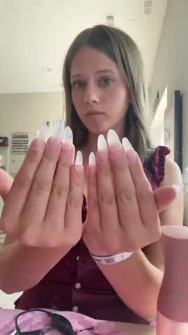 Monkey nails I kinda hate them tho I’m on a Change them tomorrow 