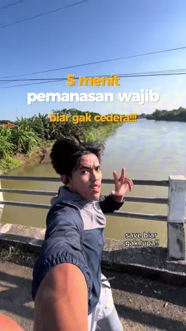 pemanasa dlu biar ga cedera !!! outfit yang gua pake dari @GEN ACTIVE 🔥 #warmup #stretching #Running #runner #runnersworld  #pemanasanlari 