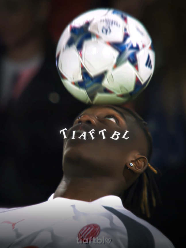Leao is too Fast...💎⚡  / Course and Clips in bio / tags:#leao #gata#rafaleao#foruyou#blowthisupforme#blowup?#foruyou#foryoupage❤️❤️#foru#f#virał#viralvideos#aftereffectsedit#championsleague#ae#skiller#skill#serie#rafaelleao #milan