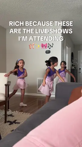 “Mom, can you come to our show?” 😩🥹❤️ #momlife #sahm #momof3 