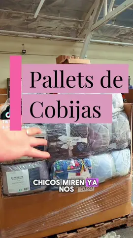 Pallets de Cobijas . Compra la tuya antes que se acaben #blankets #cobijas #winteriscoming #pallets #melowholesale #melopallets #berkshire 