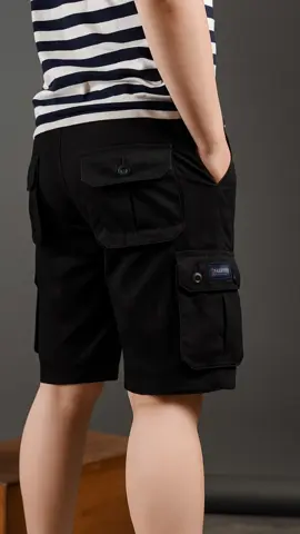 Celana cargo pendek pria, nyaman dan praktis dengan banyak kantong. #CelanaCargo #CargoPria #CelanaPendek #OutfitPria #GayaSantai