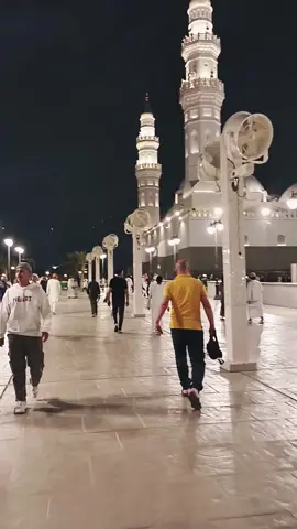 semoga bisa lagi kesini 🤲🤲🖤🖤#CapCut #madinah