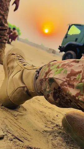 Repost🫶🏻❤️#pakarmy #tarnding #unfrezzmyaccount #growmyaccount #videoviral #foryoupage❤️❤️ #fyp #fyppppppppppppppppppppppp 