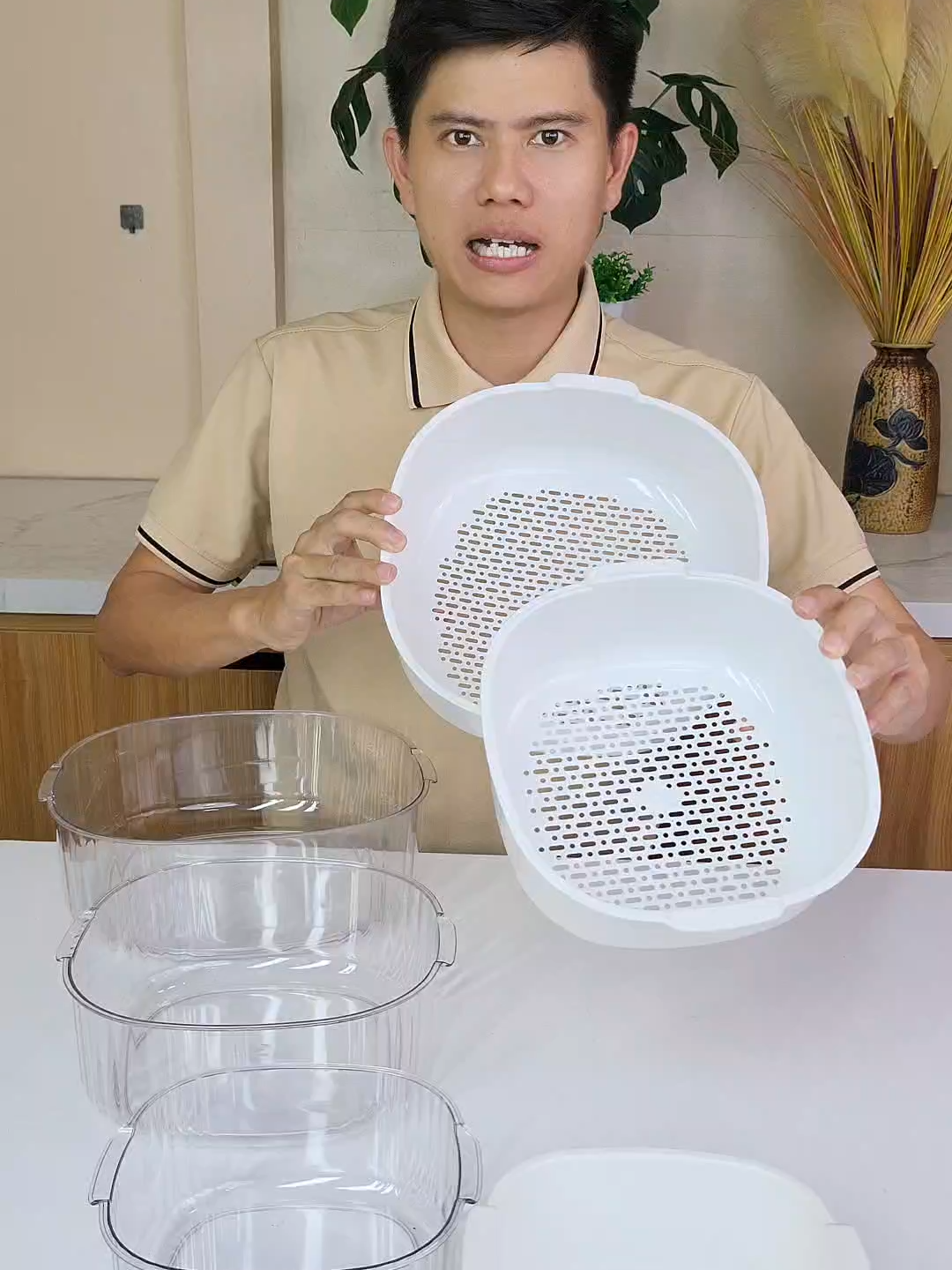Rổ và khay có thể tách rời hoặc dùng kèm, phù hợp nhiều mục đích sử dụng.#rodungrau #ro #thau #roruahoaqua #huongnguyengiadung #dogiadung