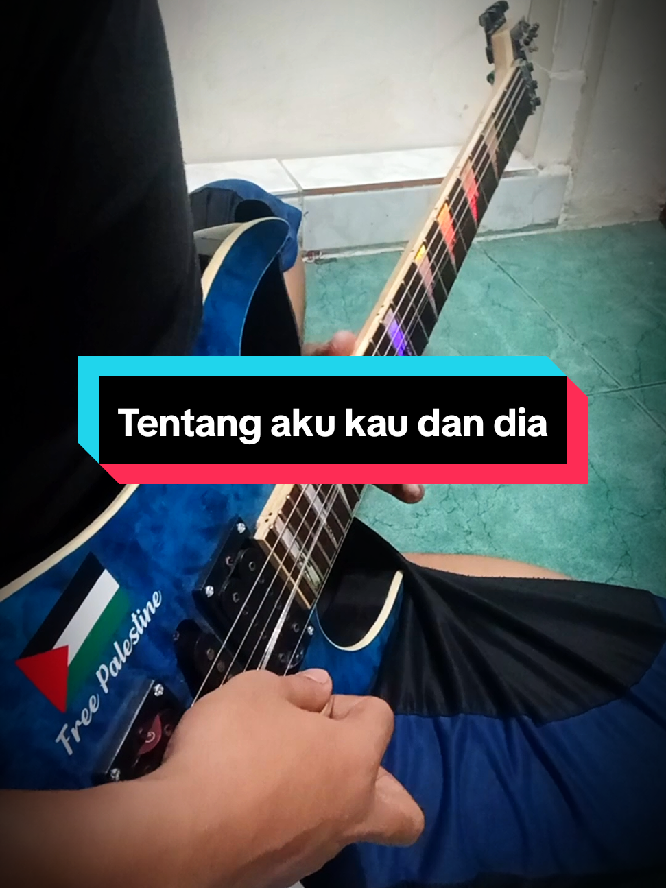 Membalas @the_haslinging_slaser ok bang #tentangakukaudandia #melodigitar #kangenband #gitarcover #tutorialgitar #leadguitar #lagu2000an #babangtamvan 