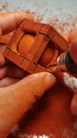 Linglong Ball, a traditional Chinese artifact, is integrally formed and carved from the outside in. Take a look at how the ball goes into the frame? #amazingChinesepeople #chinafolkculture #woodworks #craftsmanship #chineseintangibleculturalheritage #woodworking Cr: Douyin 2178127175