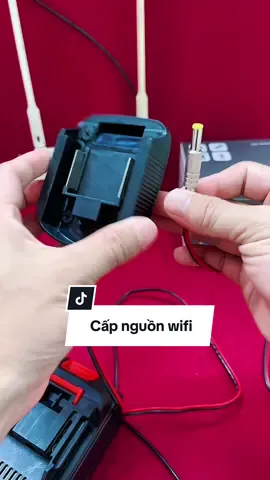 Bộ đế cấp nguồn cho wifi chân pin M21 phổ thông. #decapnguonwifi #capnguonchowifi #capnguonwifi 
