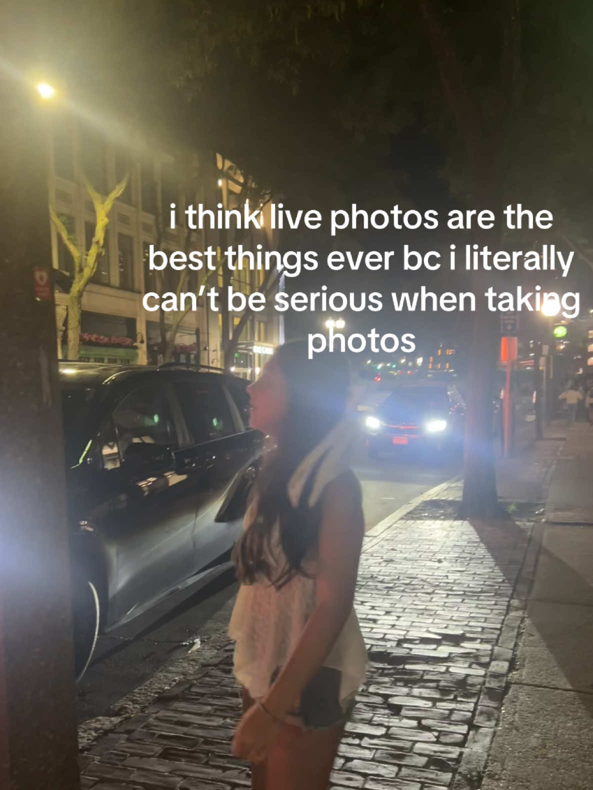 idk how to be serious sry #livephoto #relatable #fyp #funny #photoshoot #lol #viral 