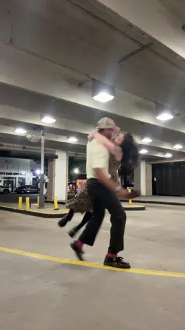 This trend but my husband plays too much 😭😭😭 (she was a fairy ✨) @Julian  • • #foryou #fypシ゚viral #trend #kiss #gonewrong #couple #shewasafairy 