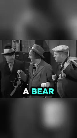 Watch out for Moe‘s bare hand  ##ThreeStooges##ClassicComedy##SlapstickLegends##MoeLarryCurly##RetroLaughs