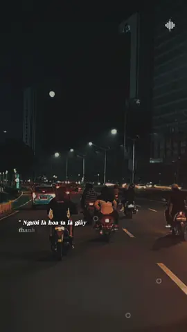 Người là hoa ta là giấy thanh xuân tựa làn mây...! #motchutbuon_stt #Bkmuzic #nhactamtrang 