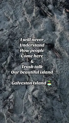 They can’t appreciate beauty and guess seek perfection. And I feel sorry for them.  I love growing up here.  🌊🏝️✨ #galveston #galvestonisland #beach #galvestontx #lovemyisland 