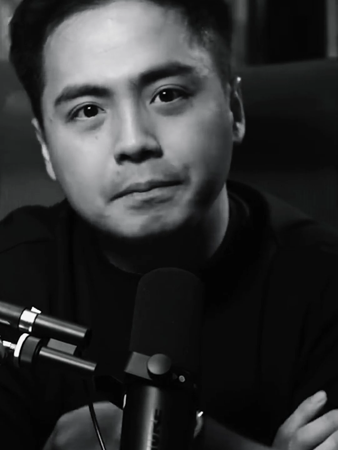 Pasangan itu bukan cuma buat nemenin, tapi juga nentuin arah. Kalau gak satu frekuensi, yang ada malah tarik-tarikan. Bukan saling dorong, tapi saling hambat.  #arifhidayat