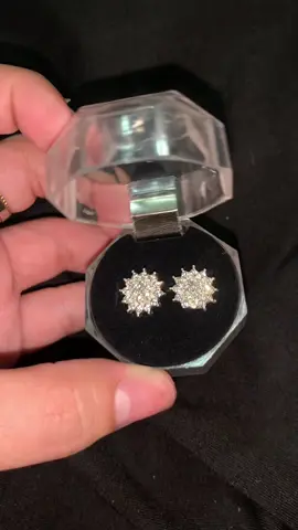 New Design!🔥#fyp #f #foryoupage #earings #unisexearings #iceblingearrings #iceblingstudearrings 