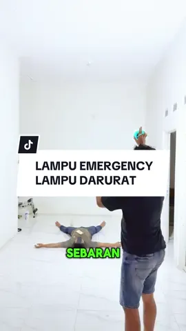 Mati listrik ngga perlu khawatir karena cukup pake 1 lampu emergency ini bisa menerangi seluruh ruangan #lampuemergency #lampudarurat 