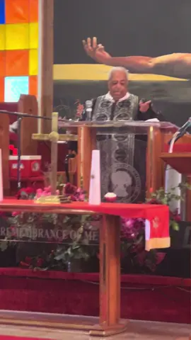 The First Lady has to get praise on too. #COGIC #fyp #viral #drummer #drums 
